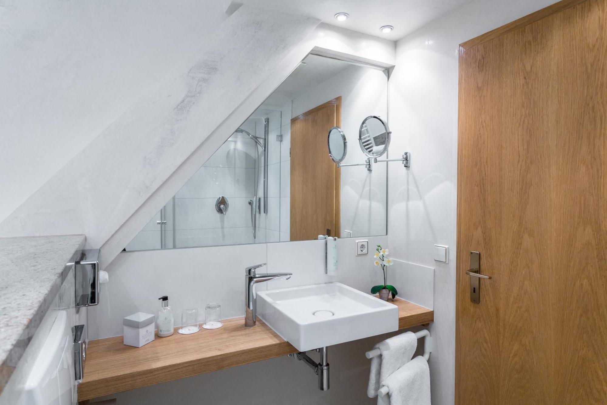 Romantik Hotel Rindenmuehle Villingen-Schwenningen Esterno foto