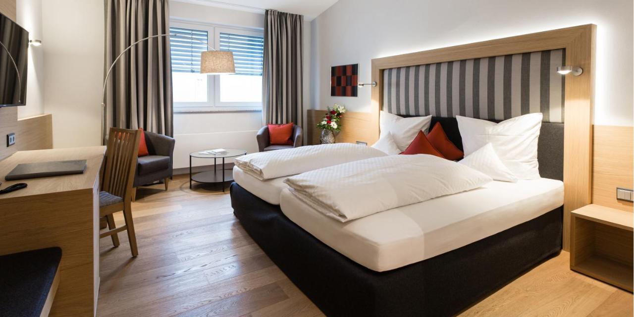 Romantik Hotel Rindenmuehle Villingen-Schwenningen Esterno foto